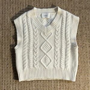 Wilfred Cable Knit Sweater Vest XS Merino Wool Cotton V Neck